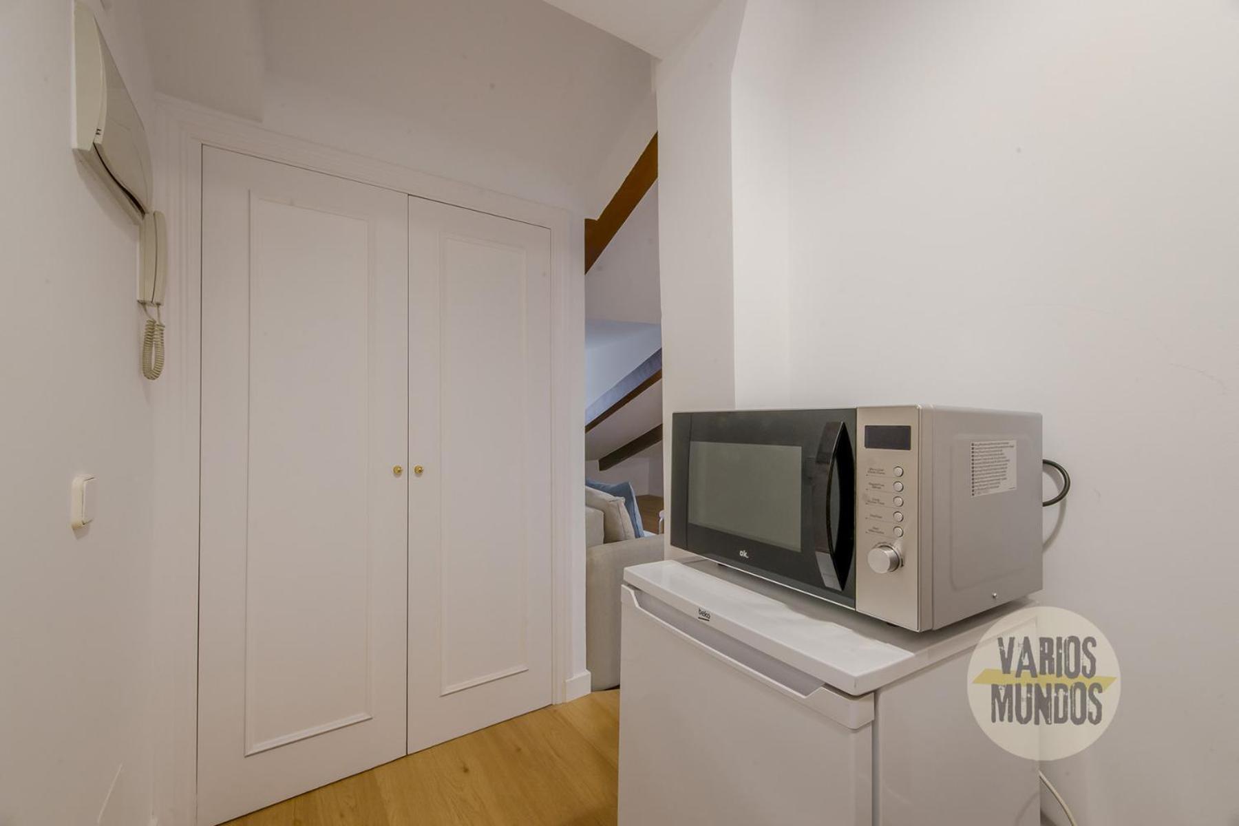 Apartment Fashion Design Loft En Calle Carretas-sol 4pax