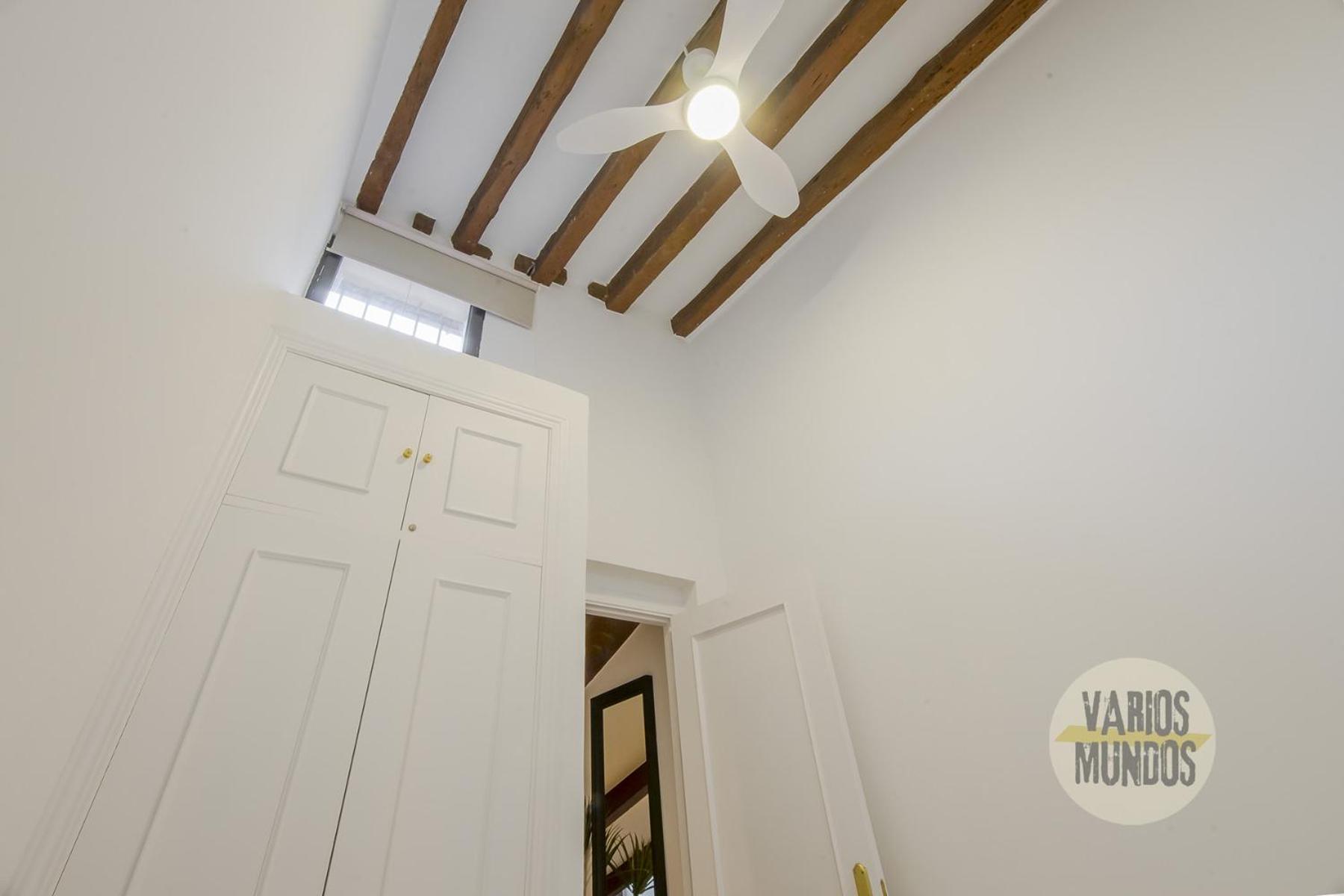 Fashion Design Loft En Calle Carretas-sol 4pax Madrid