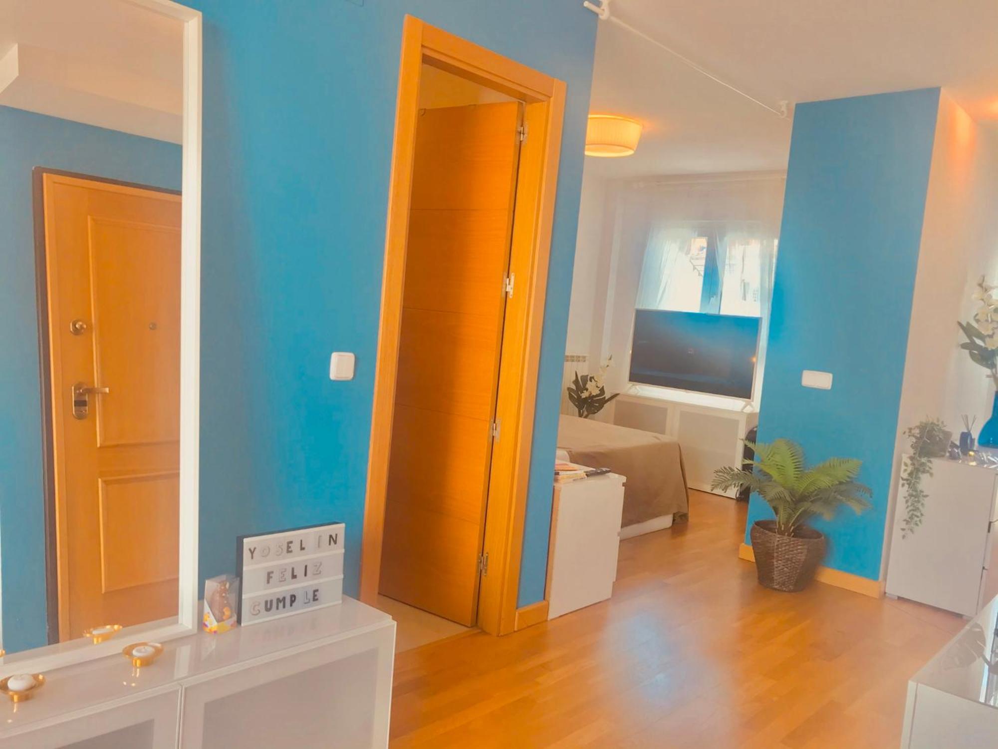 Apartamento Penthouse Independiente A 3 Paradas En Metro De Atocha *