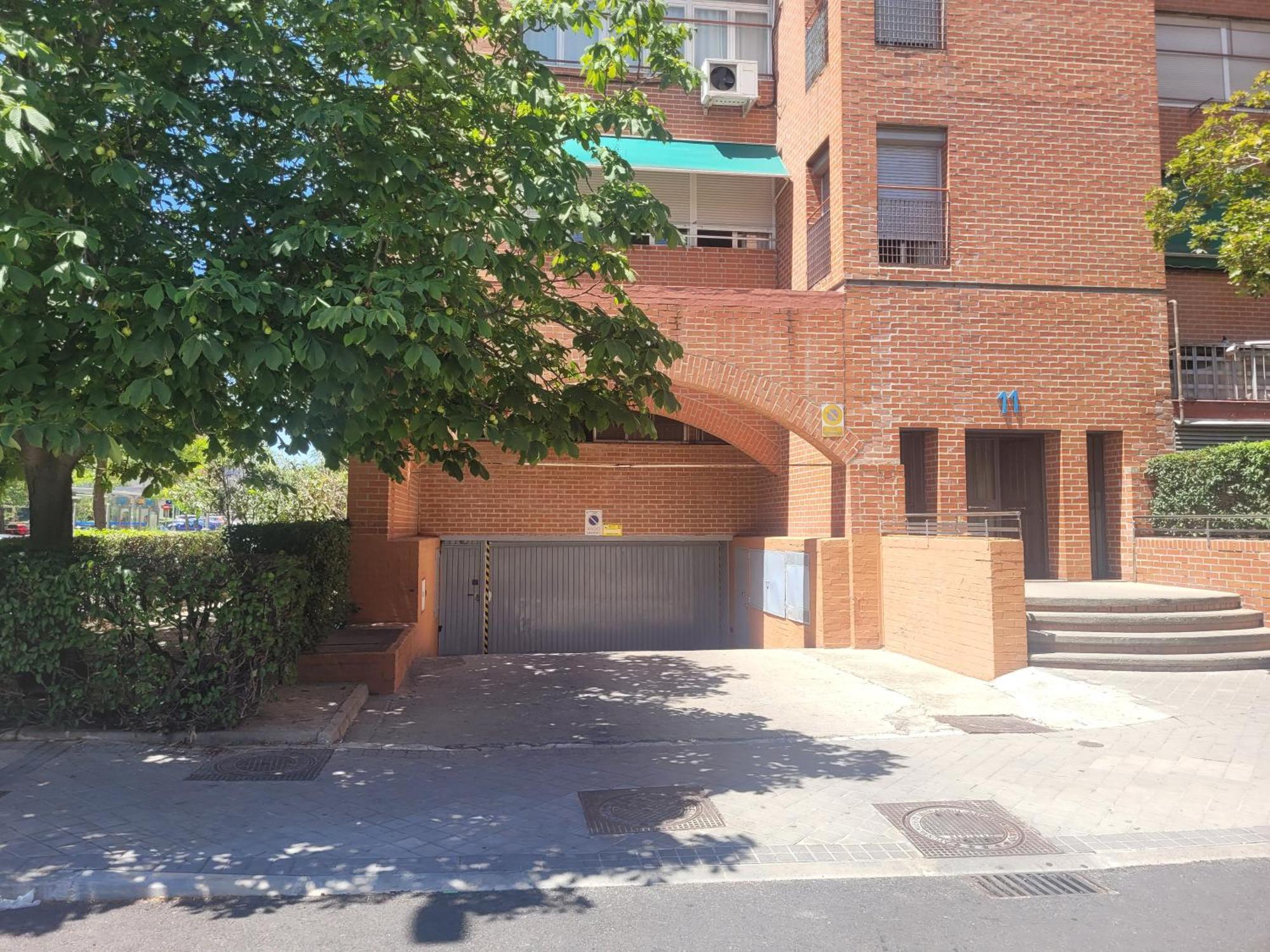 Entero En Madrid, Con Acceso Privado