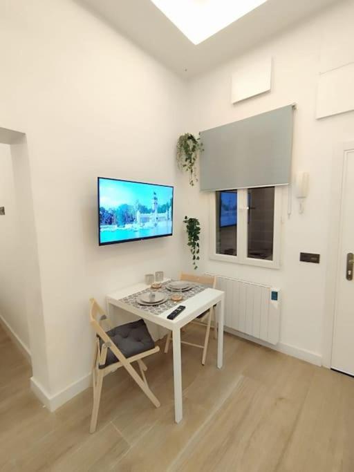 Modern Flat In Lavapies *