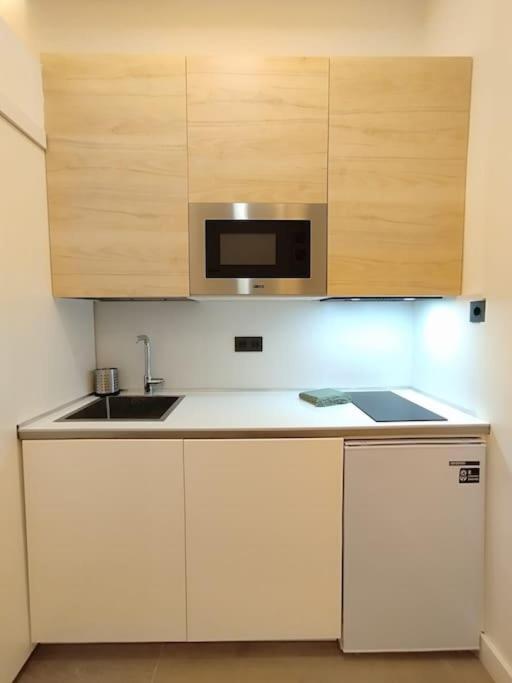 Modern Flat In Lavapies Apartamento *