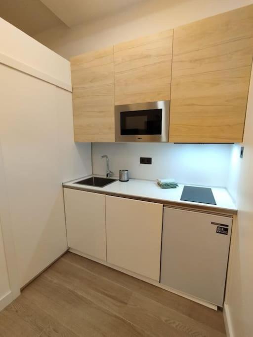 Modern Flat In Lavapies Apartamento