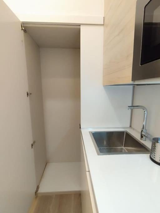 Modern Flat In Lavapies Apartamento