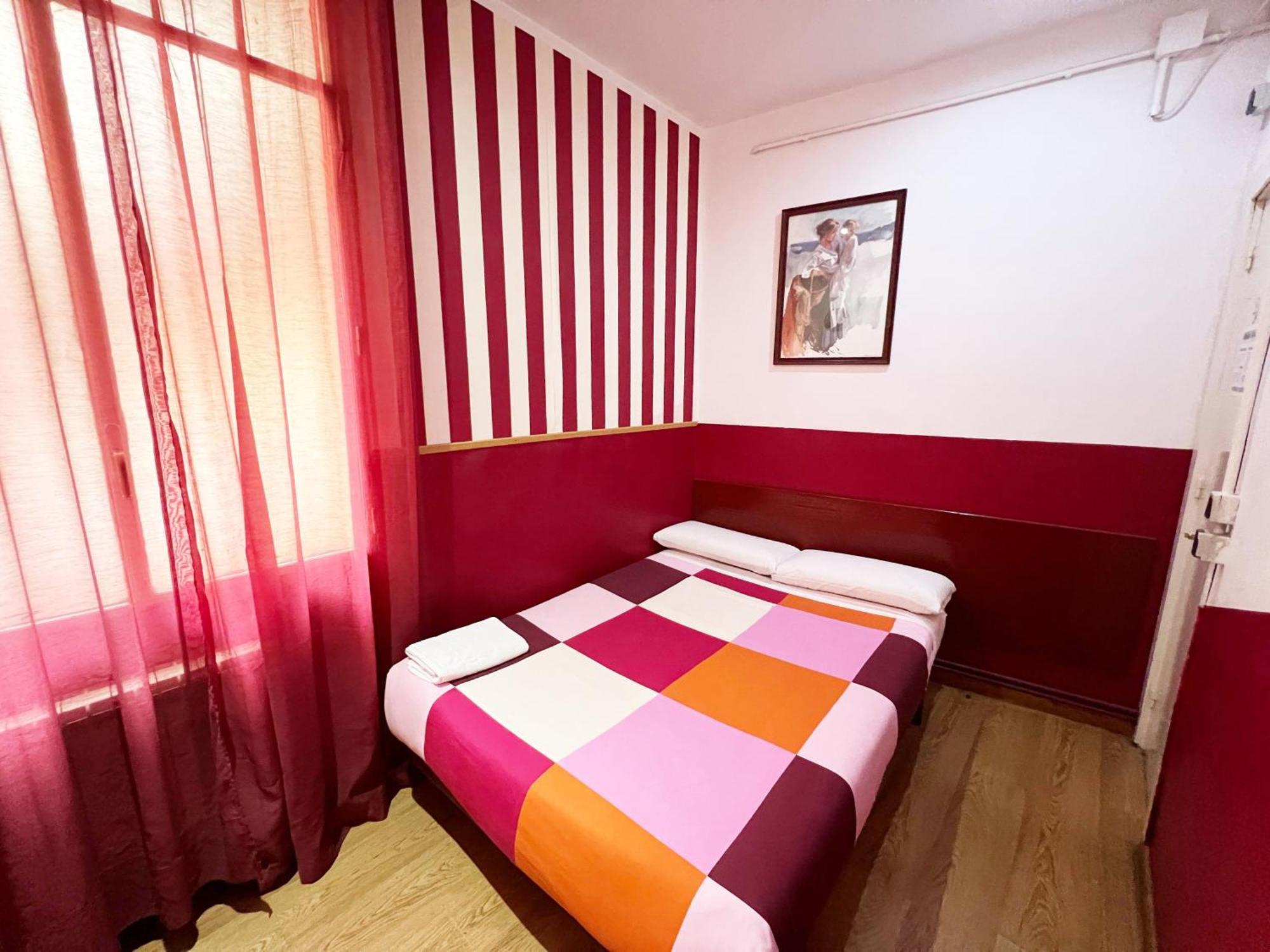 La Casa De La Plaza Madrid