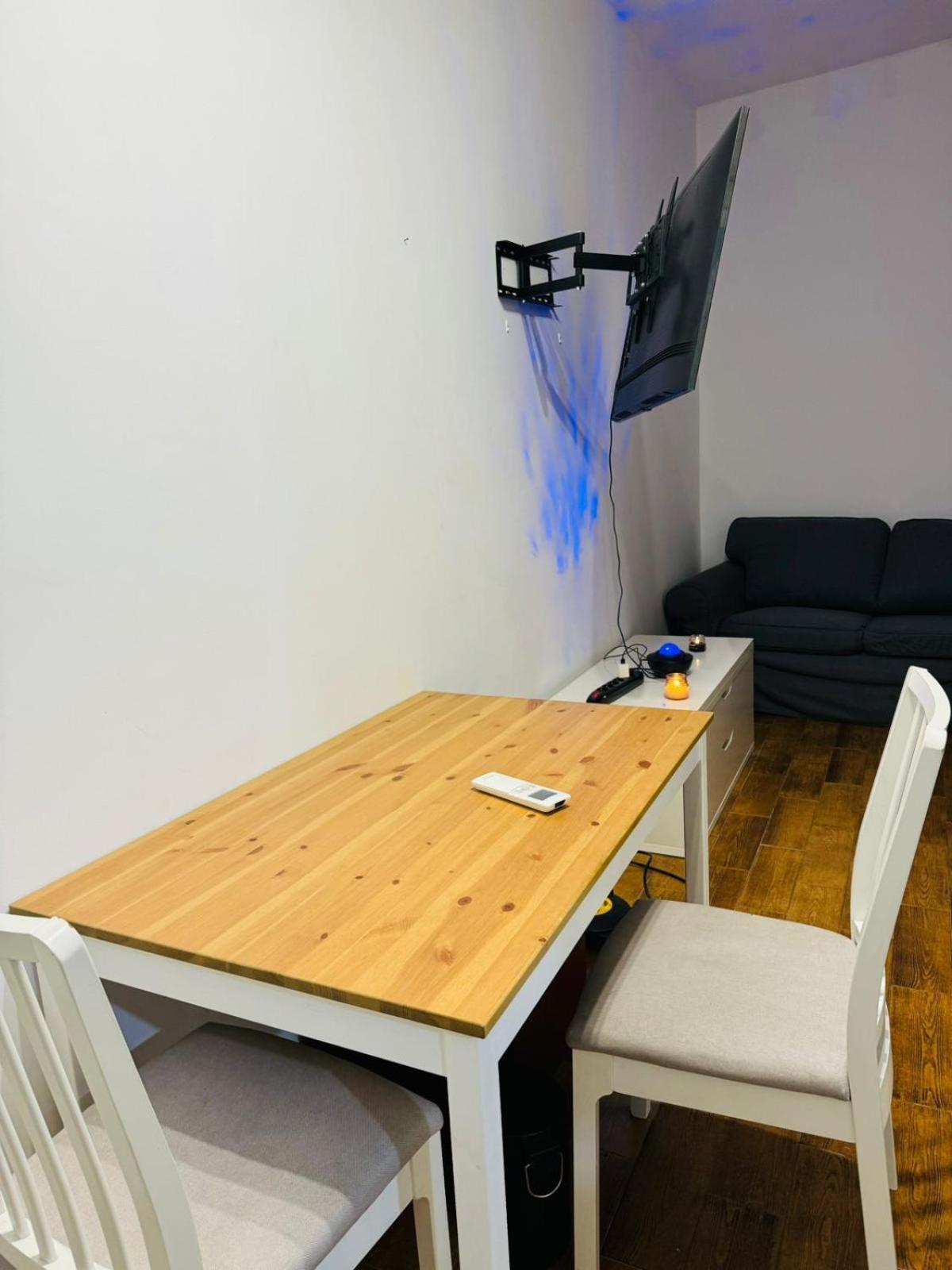 Estudio Centro 1 Dormitorio Para Dos Y Sofa * Madrid