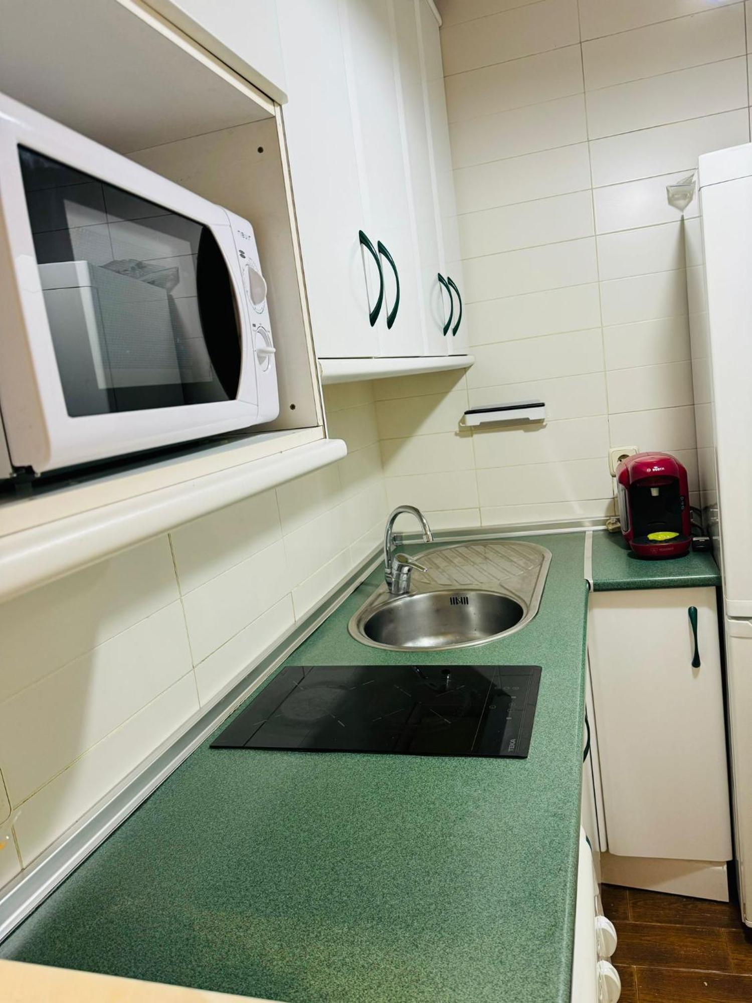 Estudio Centro 1 Dormitorio Para Dos Y Sofa Madrid
