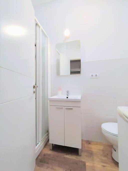 Vh75 Piso Patio Chamberi Wifi Appartement