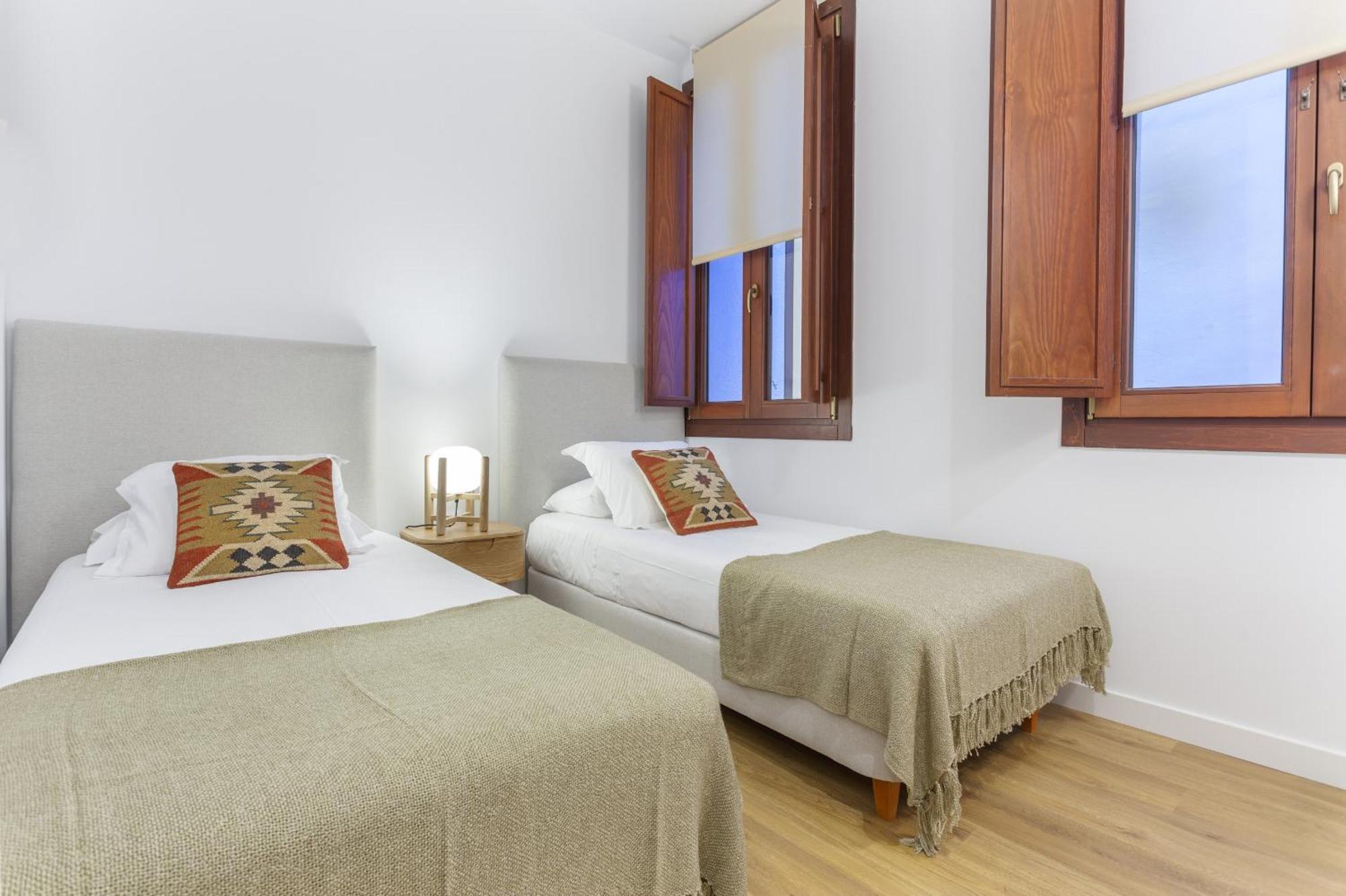 Cibeles Luxe In *