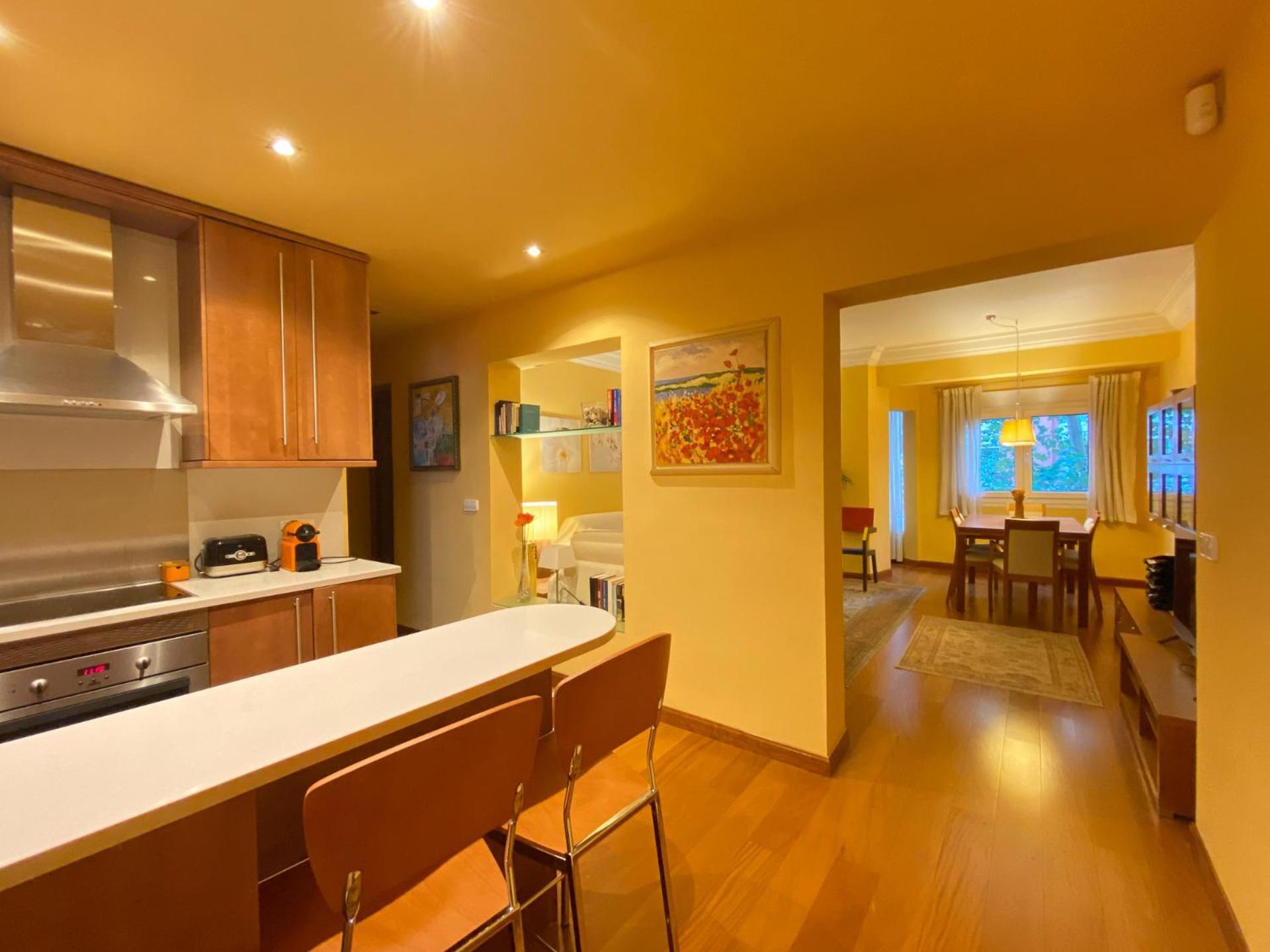 Apartamento Cozy Flat In Central With Garage Madrid