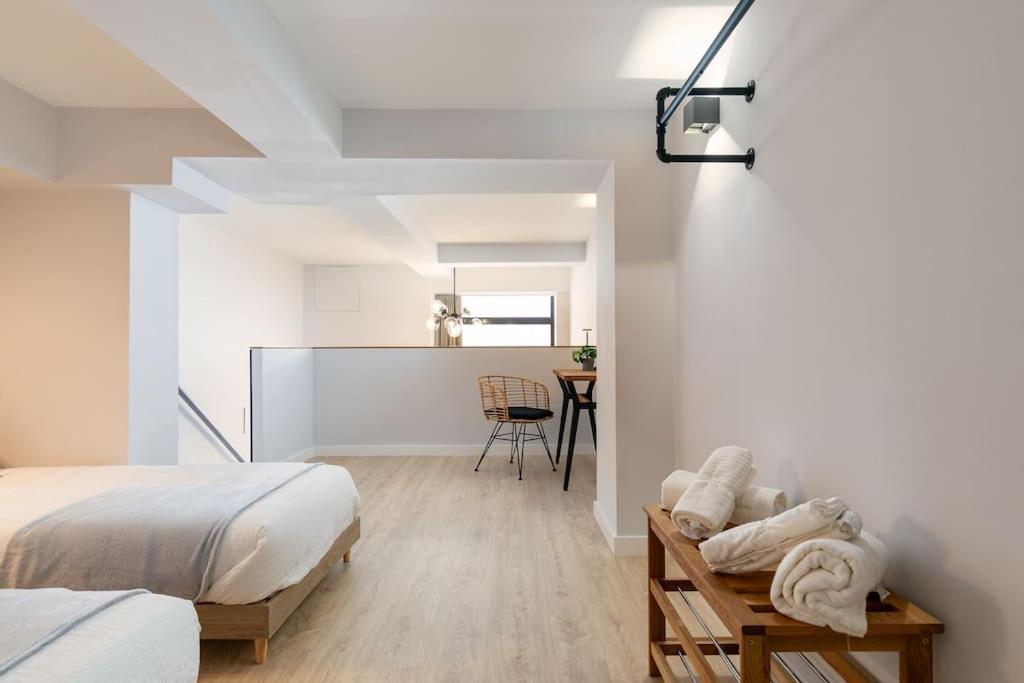Apartamento New Duplex In Front Of Palacio Vistaalegre