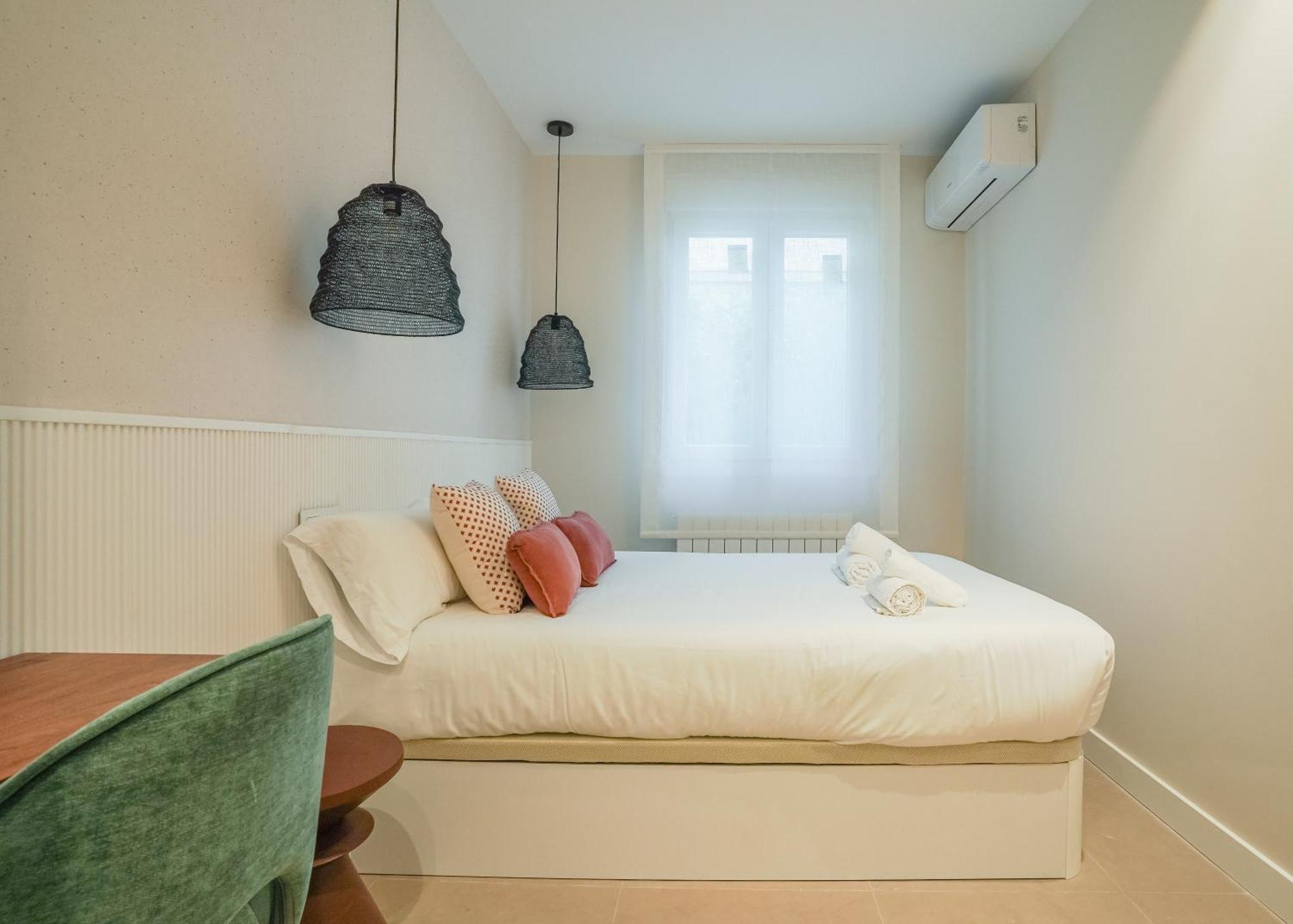 Modern Apartment-2bedrooms 1bath-cuatro Caminos Appartamento