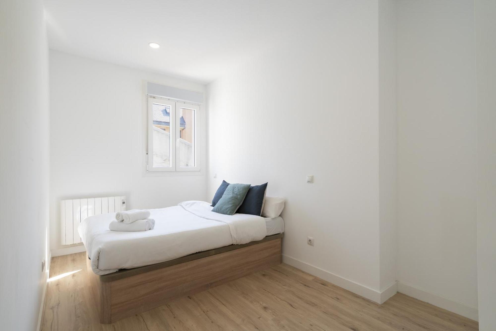 Apartamento En La Avda De La Albufera Alquiler Temporal Madrid