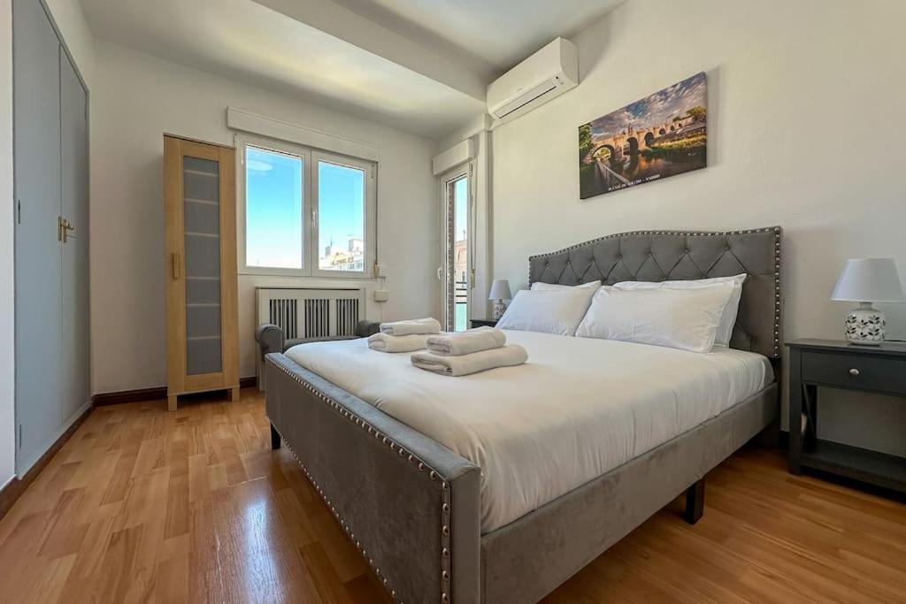 Apartamento Luminoso Turistico En Chamartin Madrid