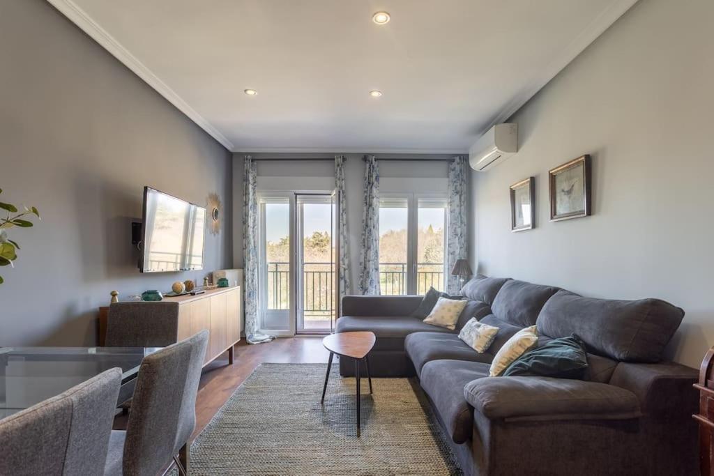 Apartamento Precioso Con Vistas Excepcionales - Sgn *