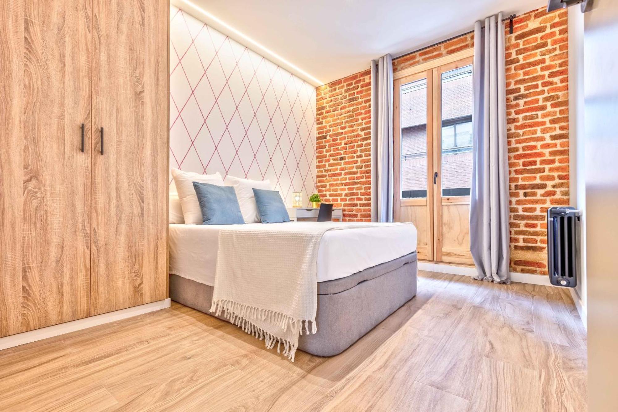 Mit House 4 Ways En *