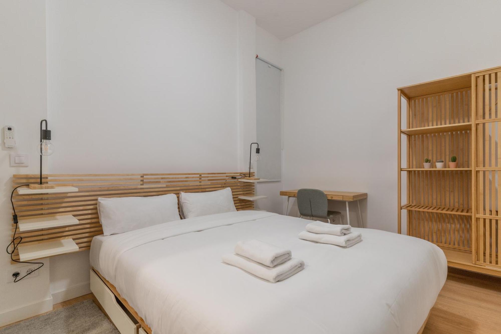 Apartamento Modern Duplex-2bedrooms 3baths-palacio Madrid