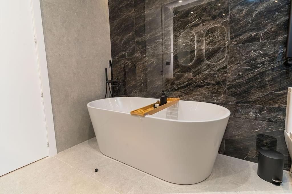 Centro Xvi Calle Tetuan 3br 3bh Madrid