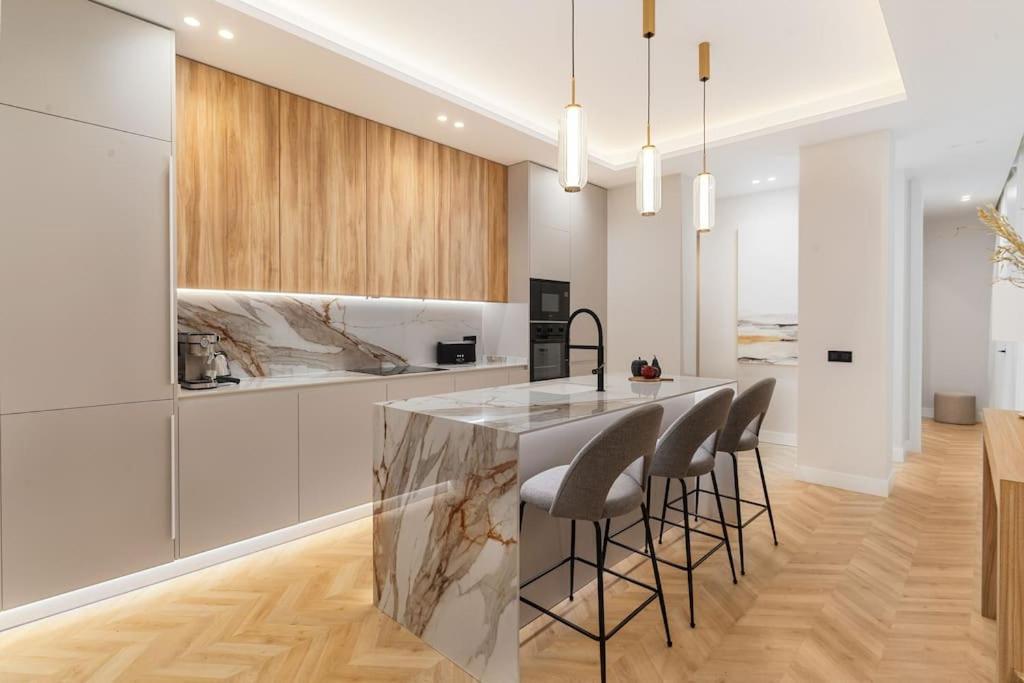 Apartamento Centro Xvi Calle Tetuan 3br 3bh Madrid