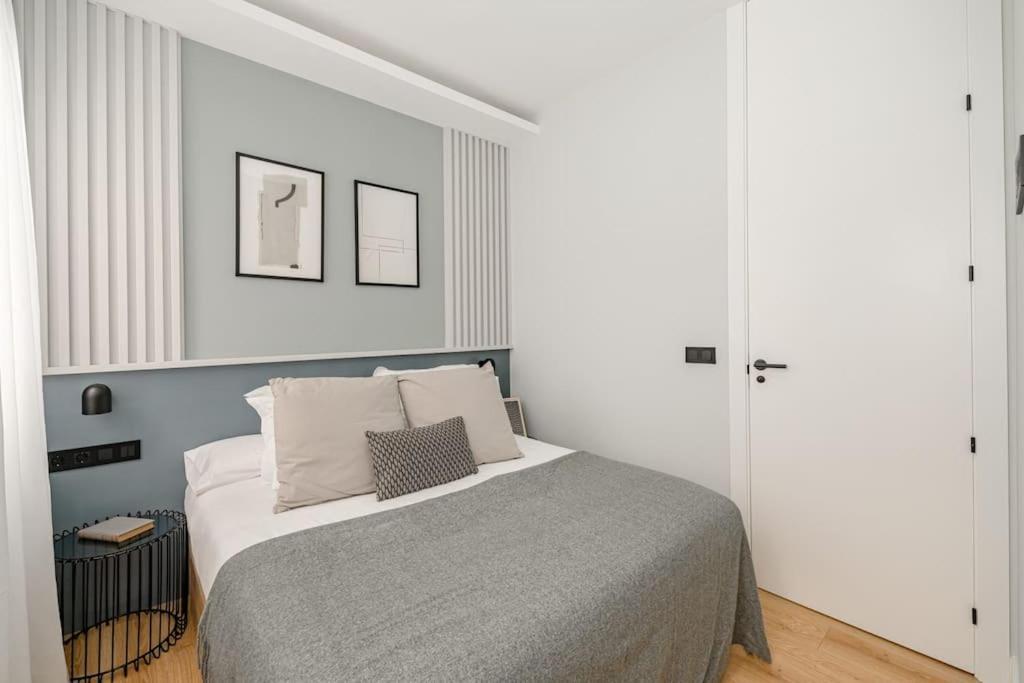 Apartment Centro Xi Calle Carrera De San Jeronimo 2br 2bh