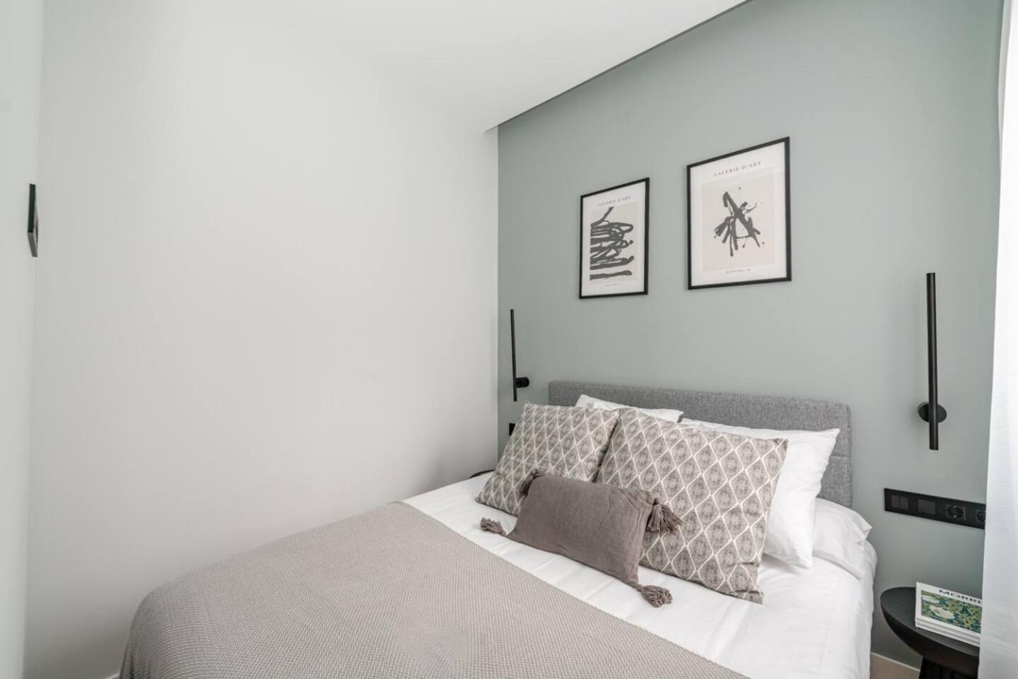 Apartment Centro Xi Calle Carrera De San Jeronimo 2br 2bh *