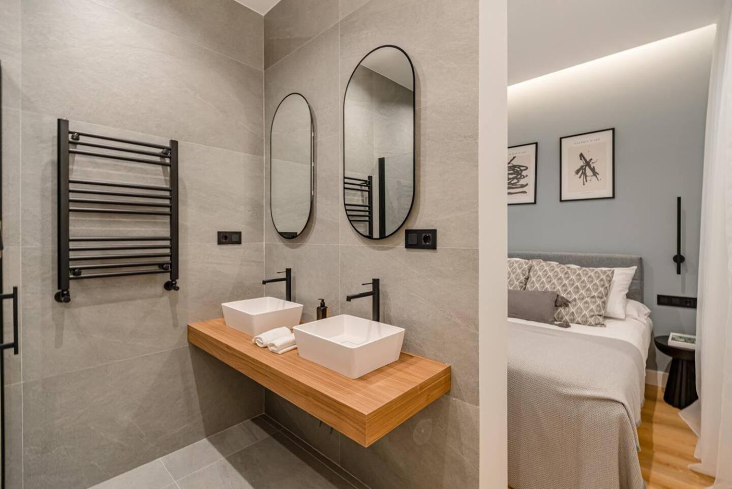 Apartment Centro Xi Calle Carrera De San Jeronimo 2br 2bh *