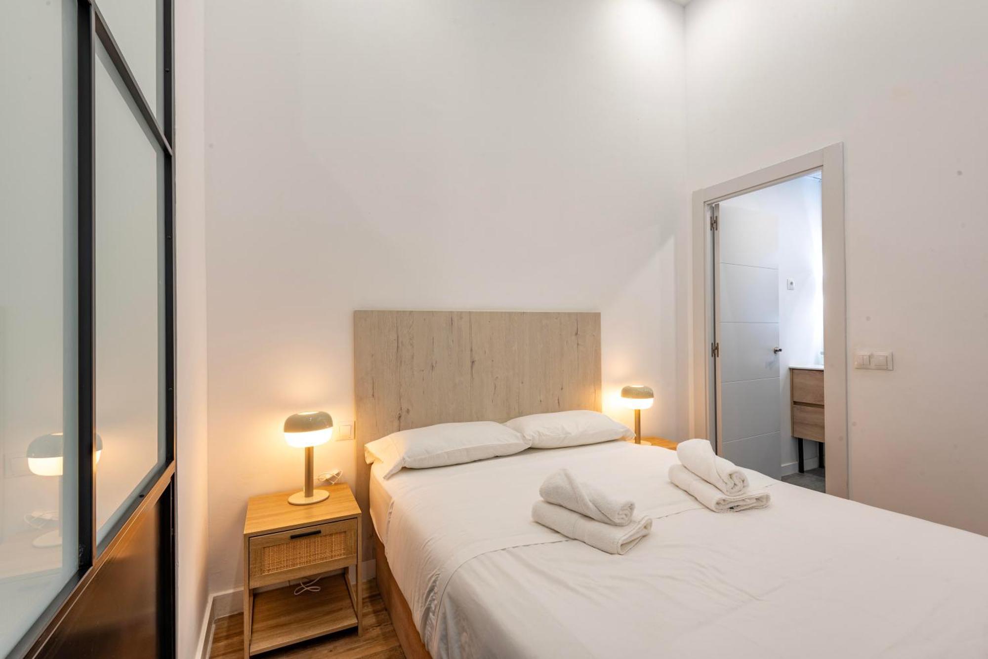 28 Noches, 3 Min De Metro, Centro Apartment *