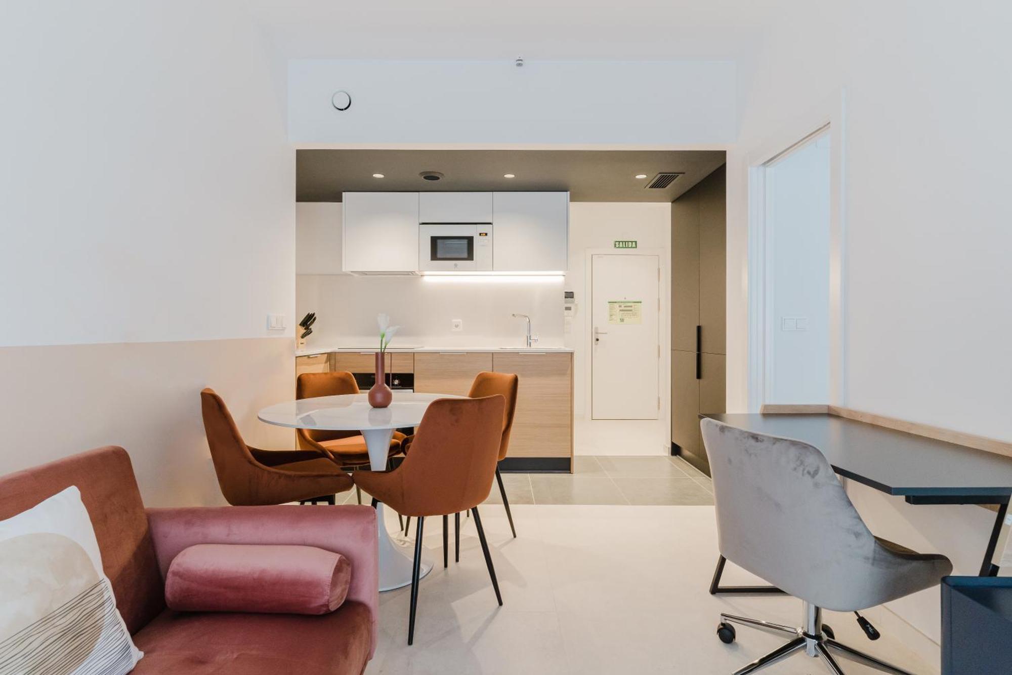 Canillas Apartments * Madri