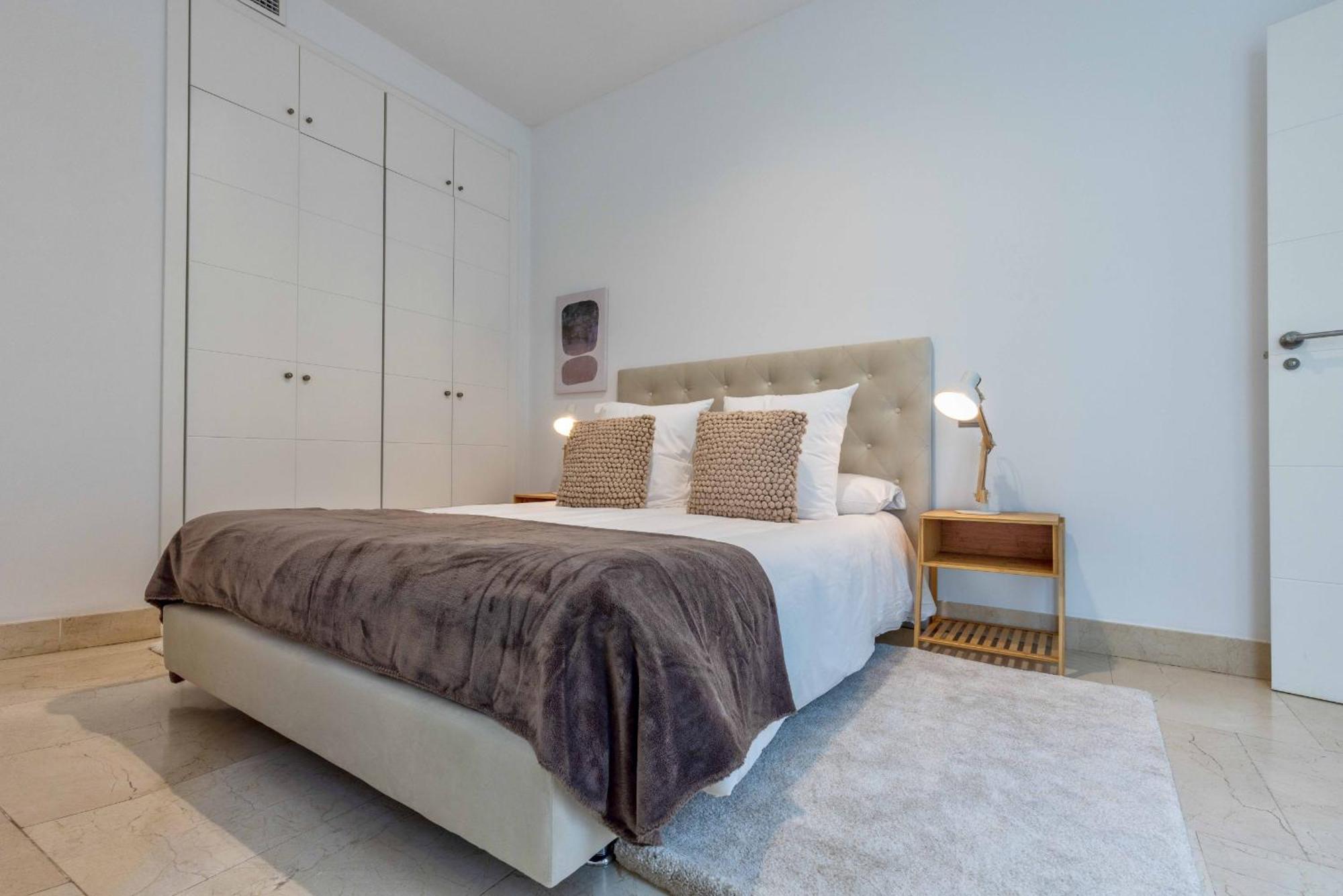 Echegaray En Appartement Madrid