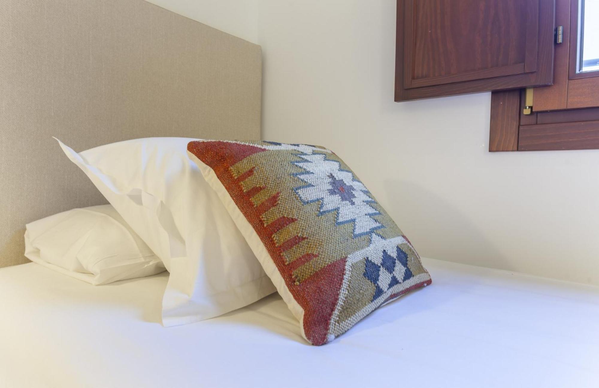 Cibeles Luxe In Apartment *