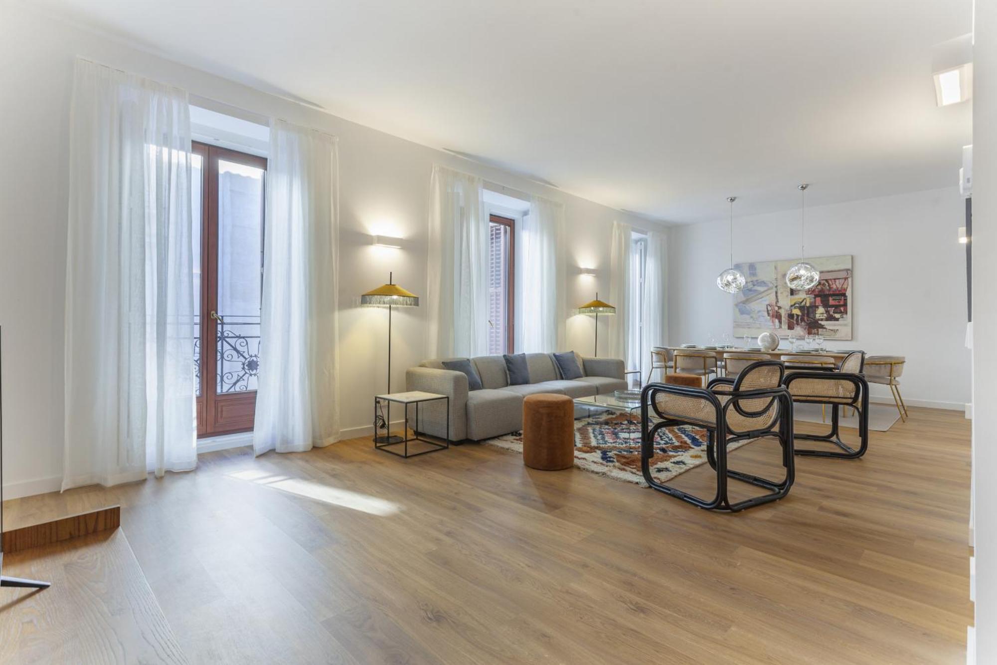 Cibeles Luxe In * Madrid