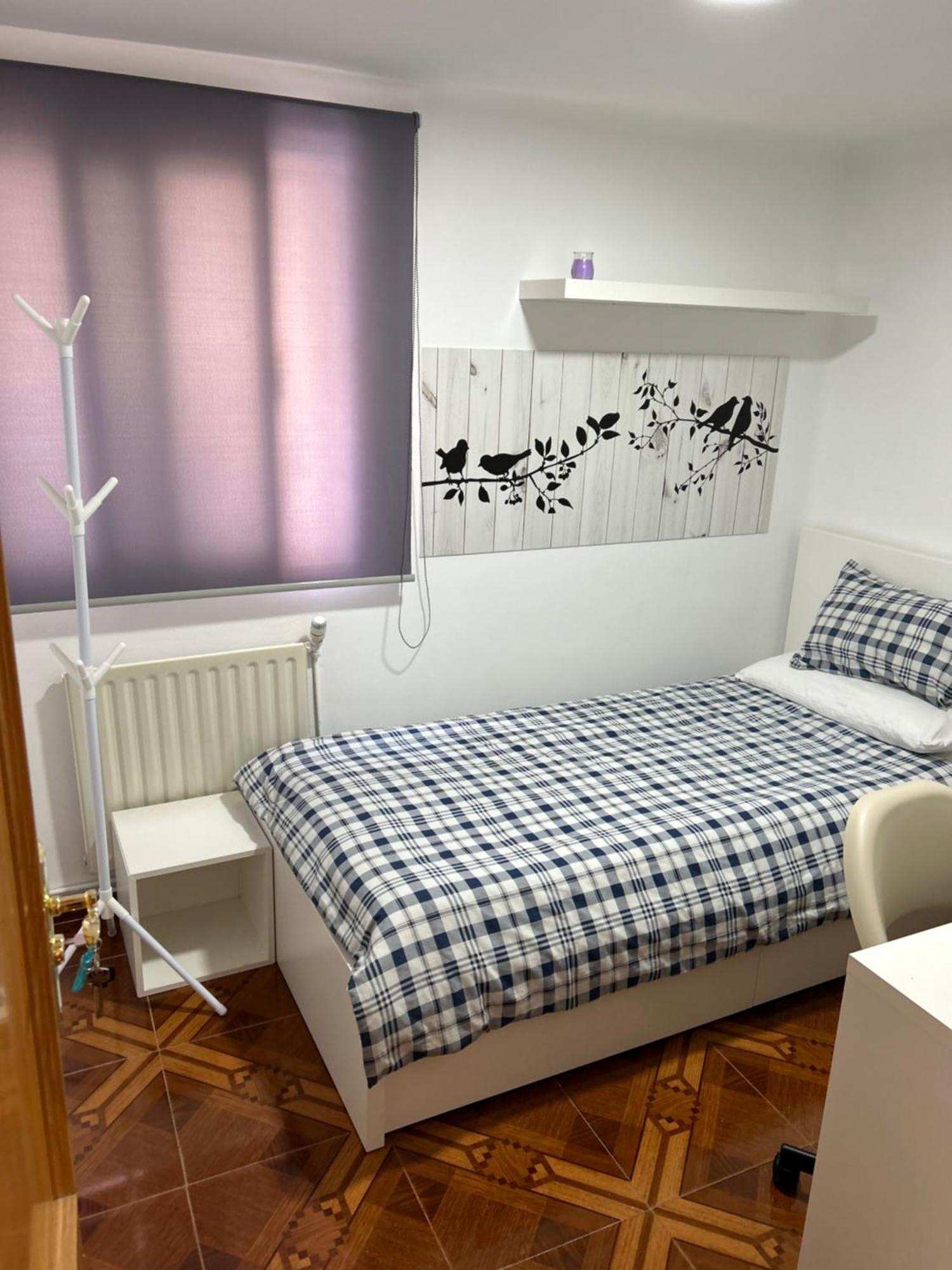 Campingplatz Privada En Piso Compartido