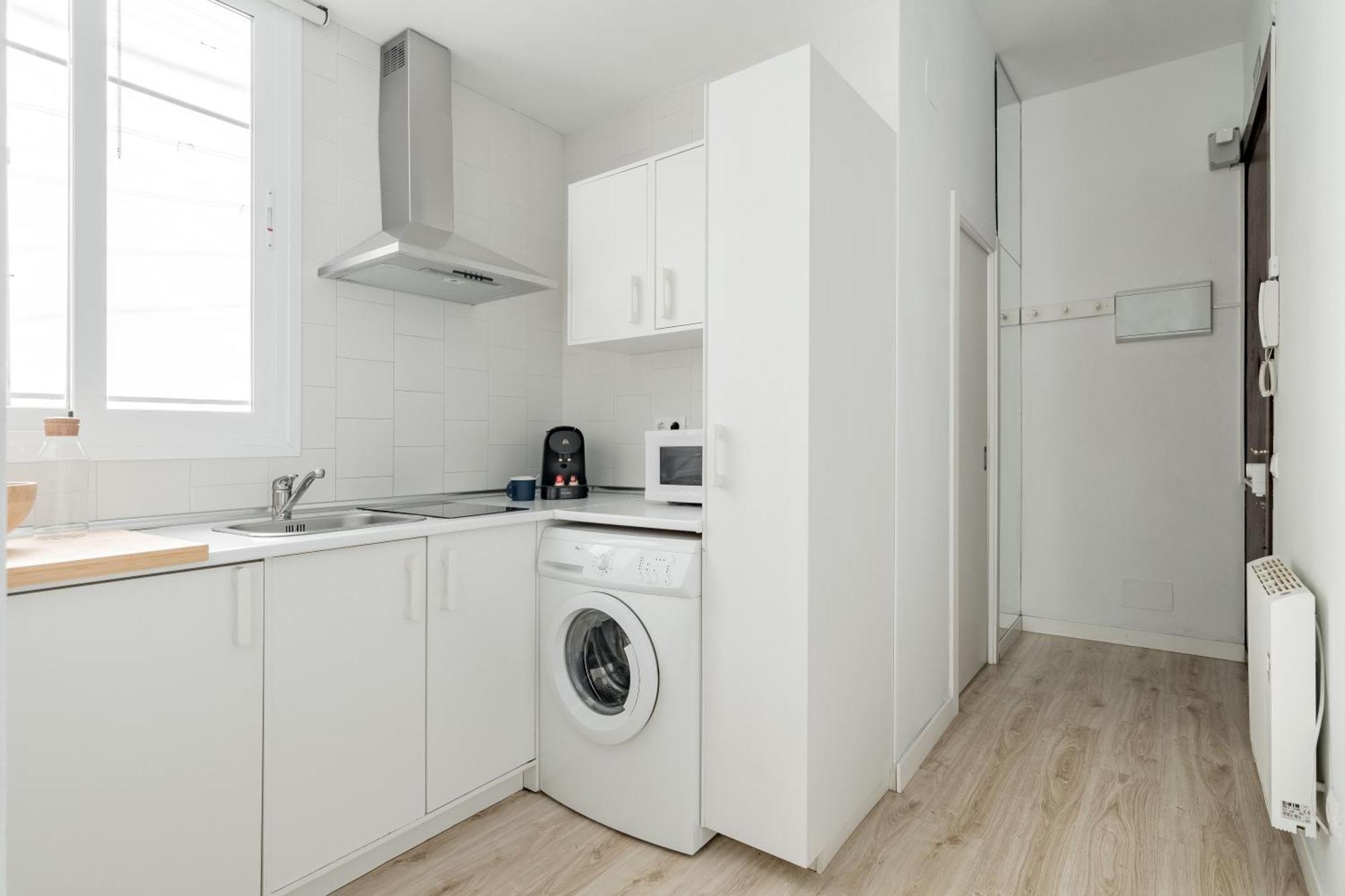 Charming Circo Price Ii Apartment Madrid
