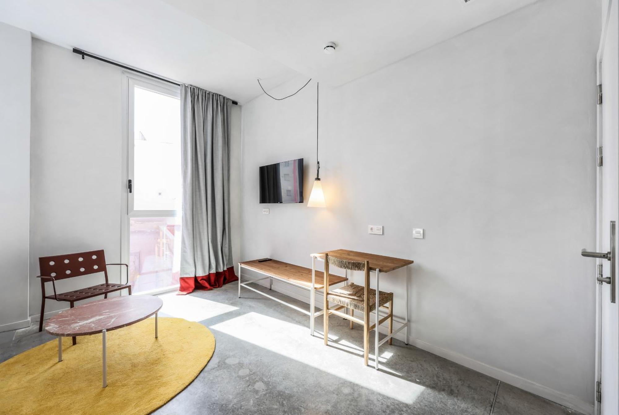 Gasthof Live Coworking - Self Service - Madrid