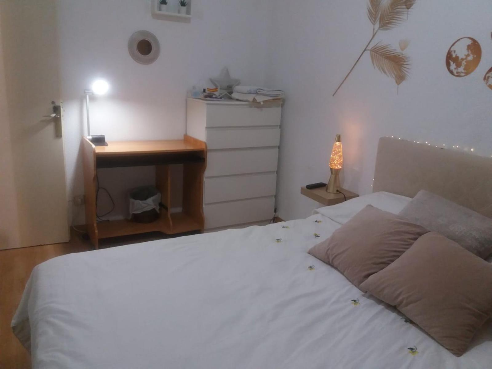 Habitacion Cookie En Chamberi Privatunterkunft *