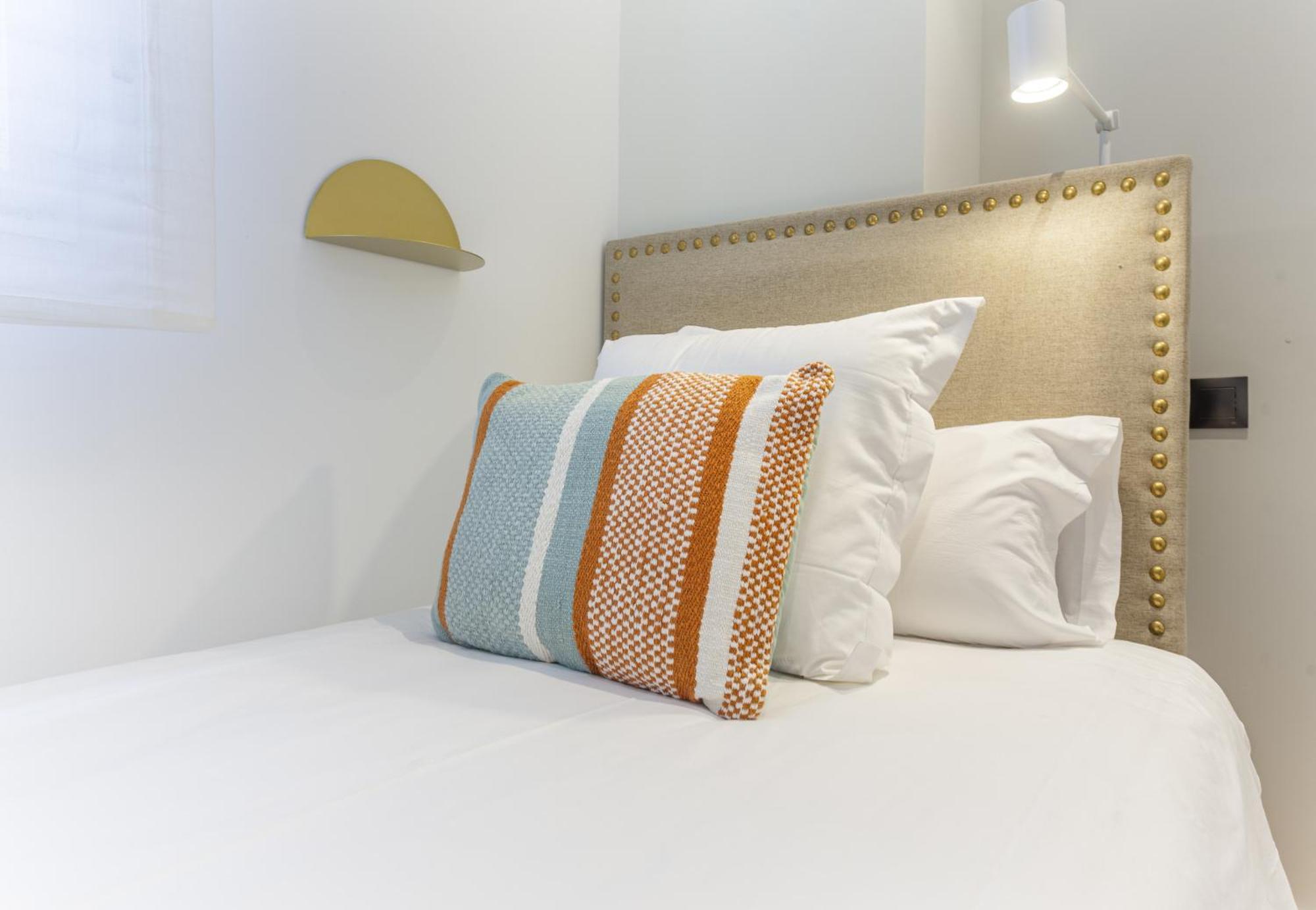 Luces En Apartment Madrid