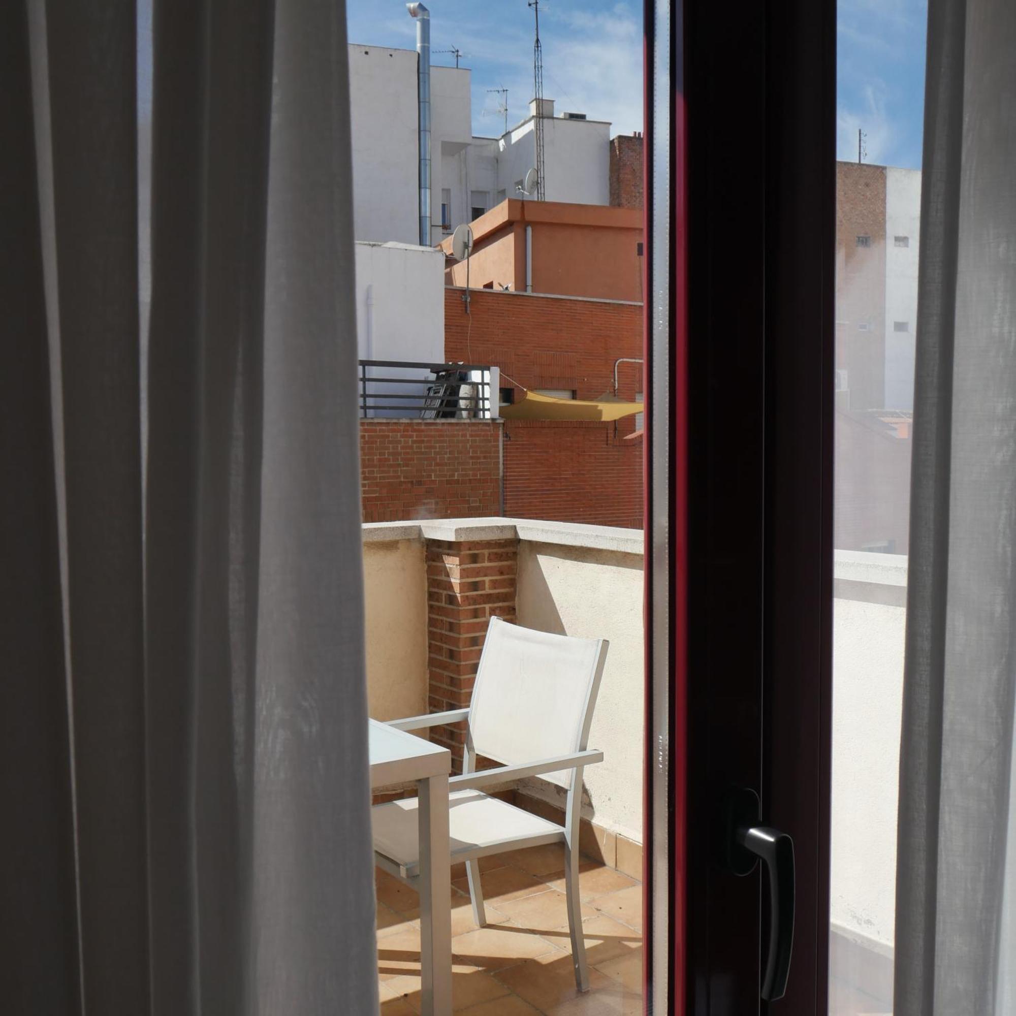 4c Cuatro Caminos Guest house 3*