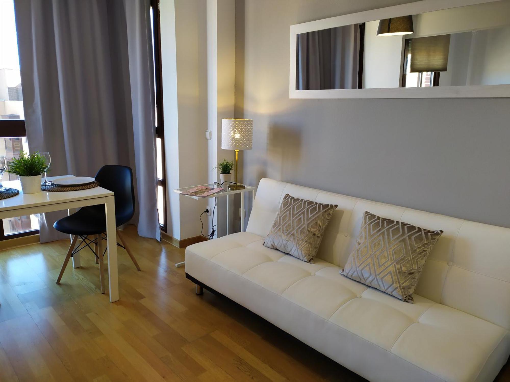 My - Aeropuerto Ifema Apartment Madrid