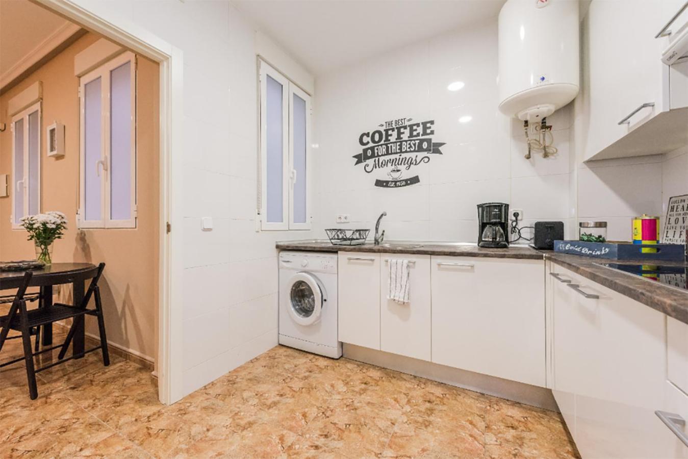 Boutique In The Heart Of Madri