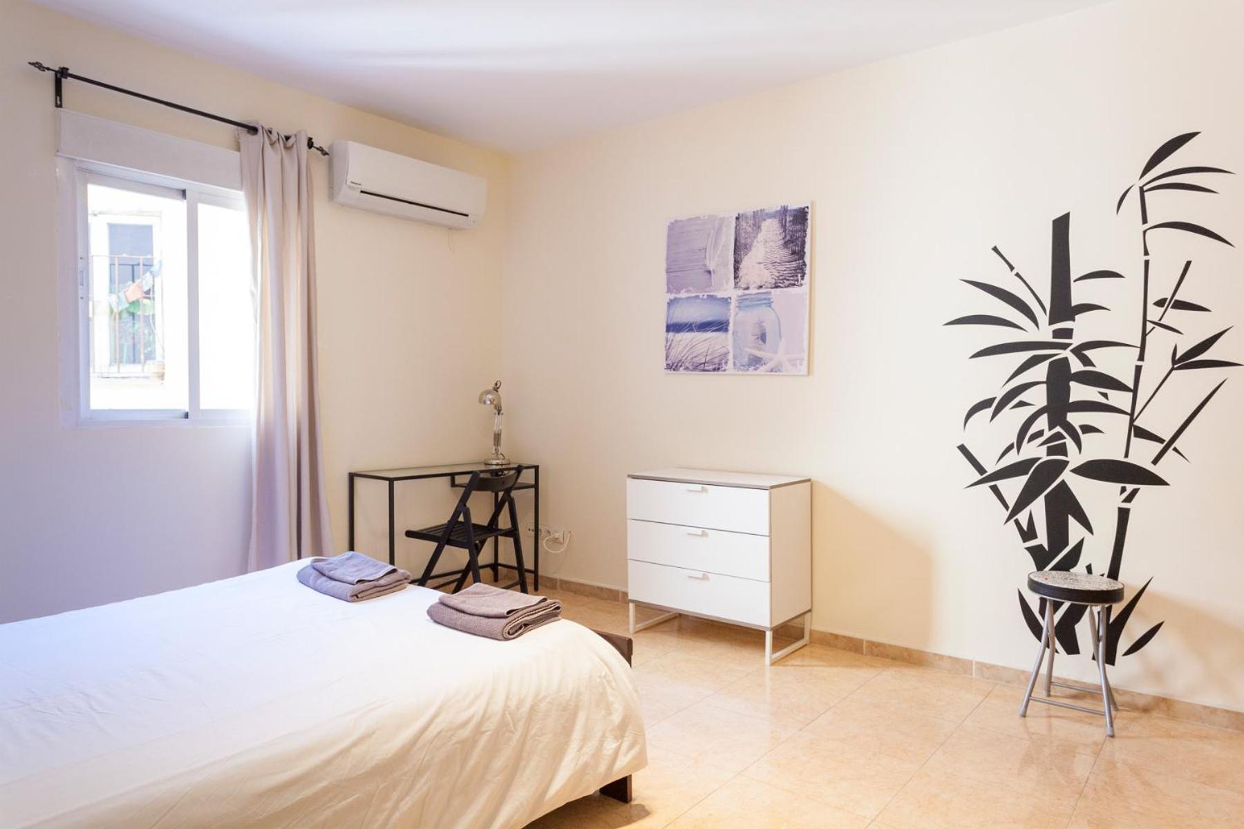 Boutique In The Heart Of * Madri