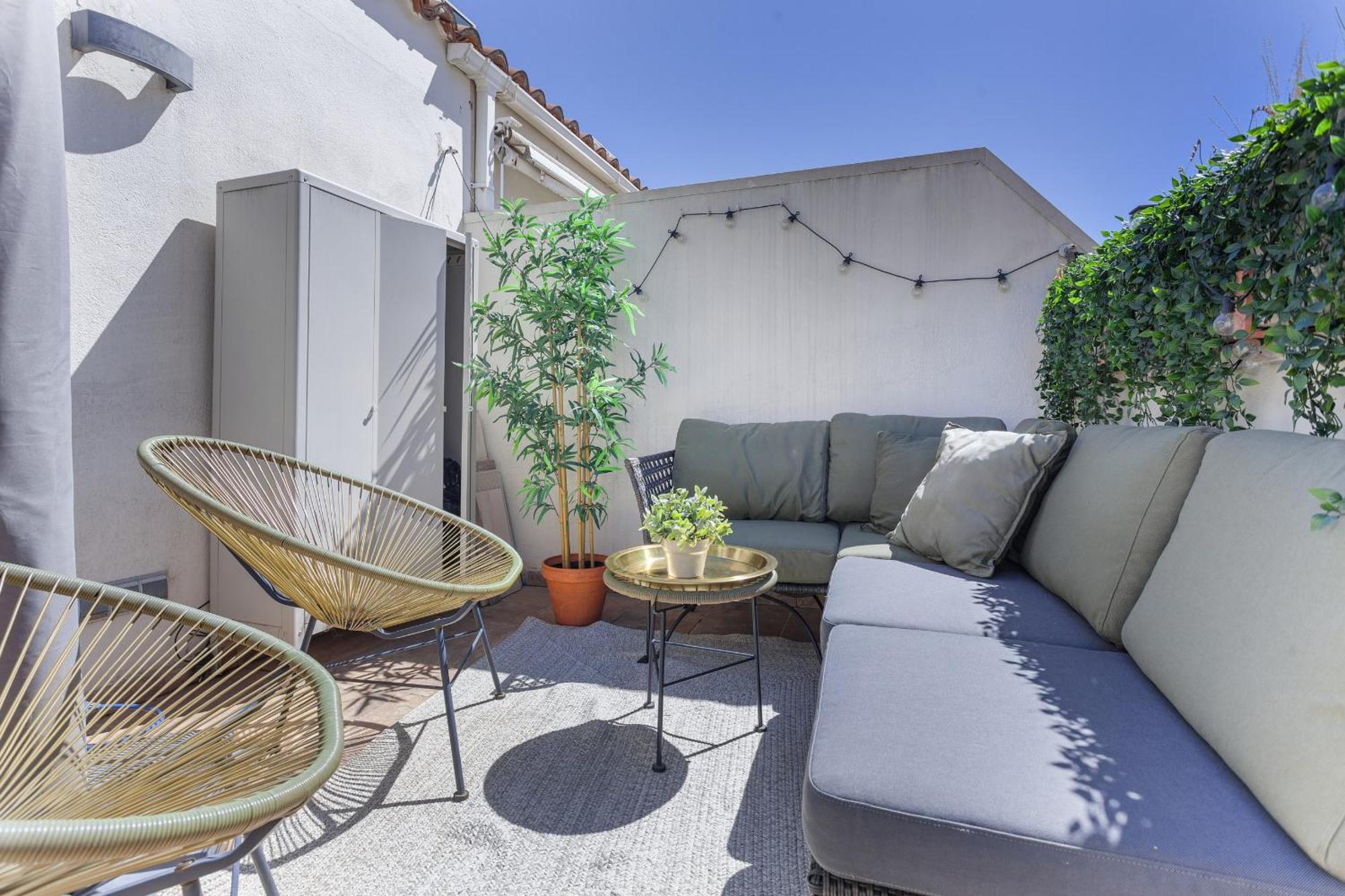 Malasana Terrace En Apartment Madrid