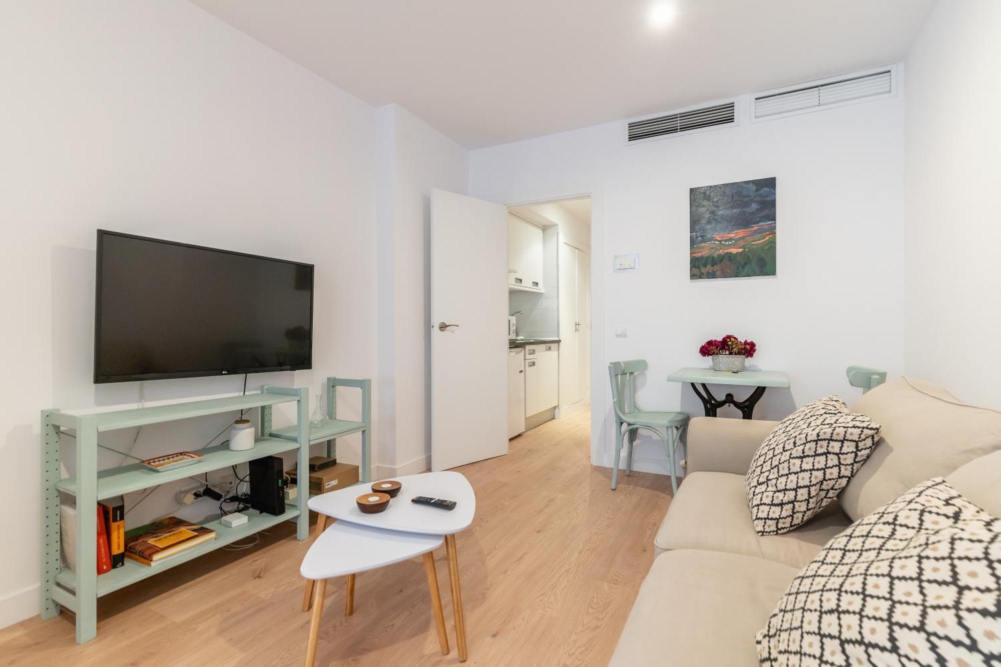 Cozy With Pool-salamanca Appartement Madrid