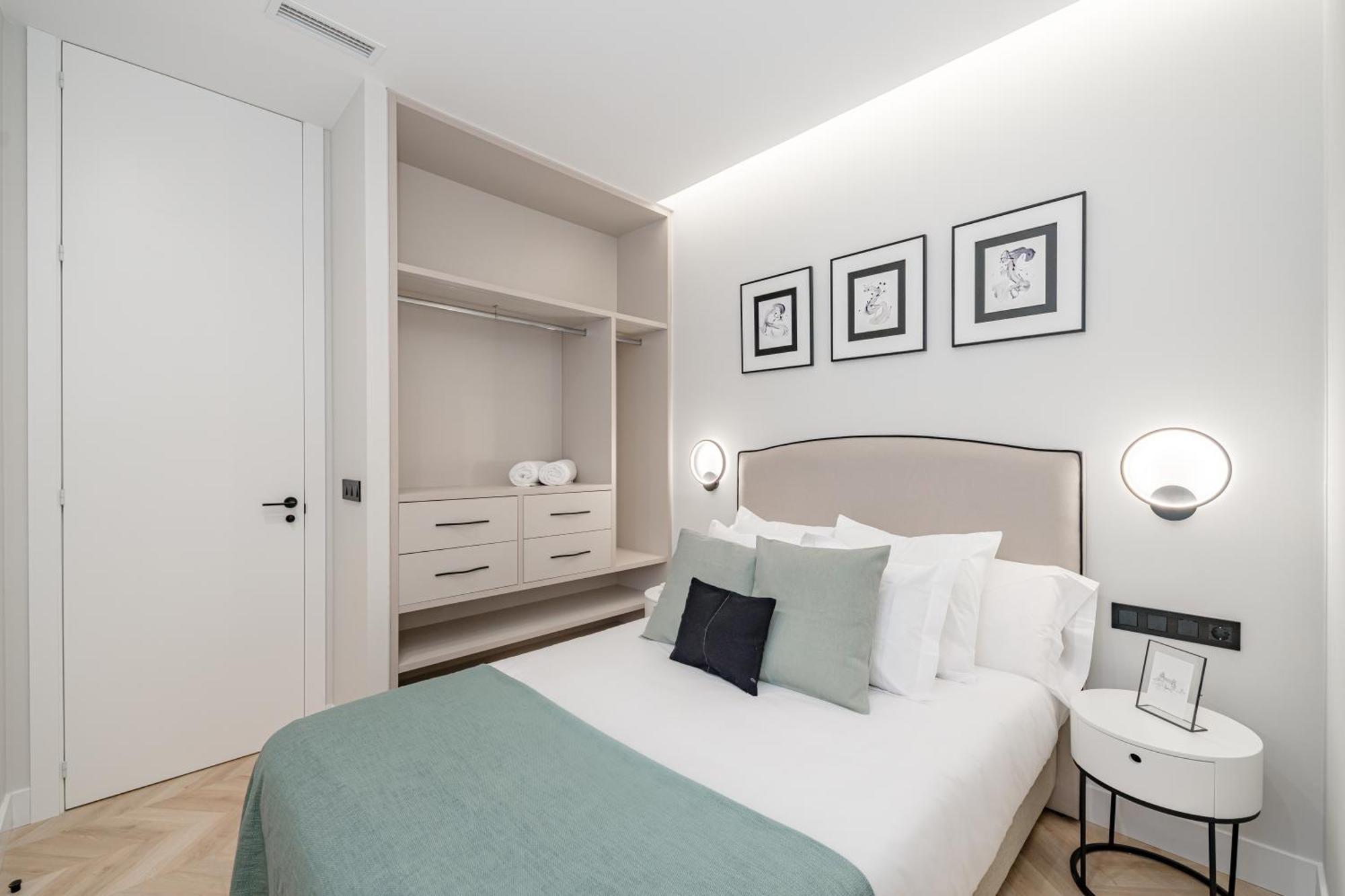 Plaza Espana Viii Calle San Bernardo 3br 3bh