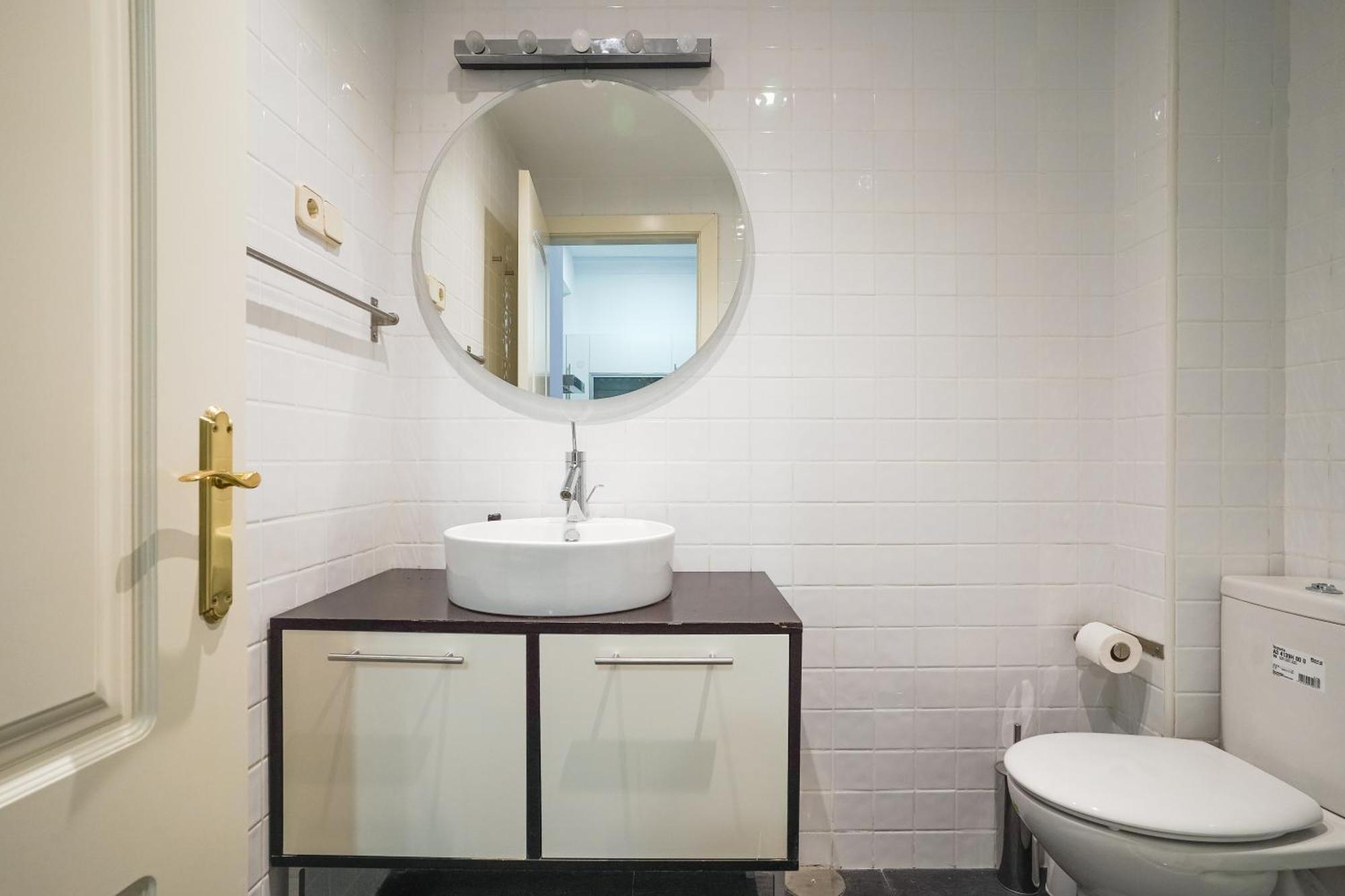 Apartment Bright And Cozy-1bedroom 1bathroom-malasana *