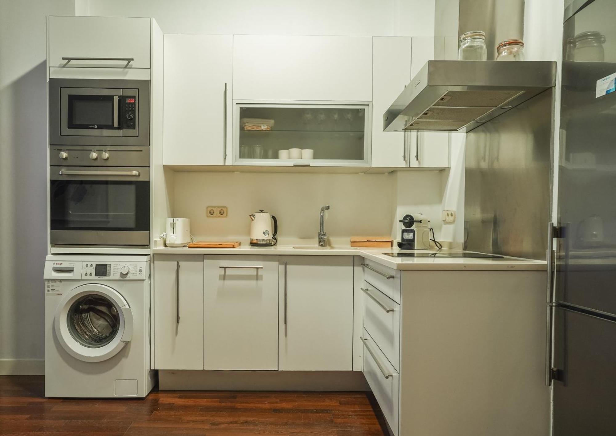 Bright And Cozy-1bedroom 1bathroom-malasana Apartment