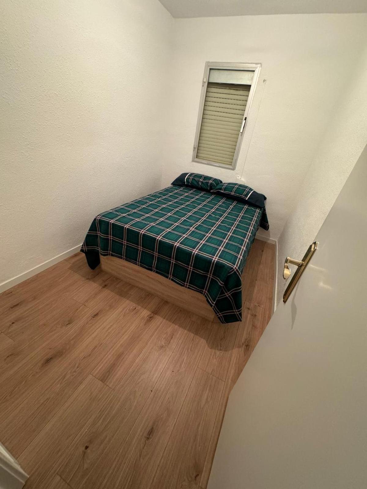 Basic Madrona Guest house Madrid