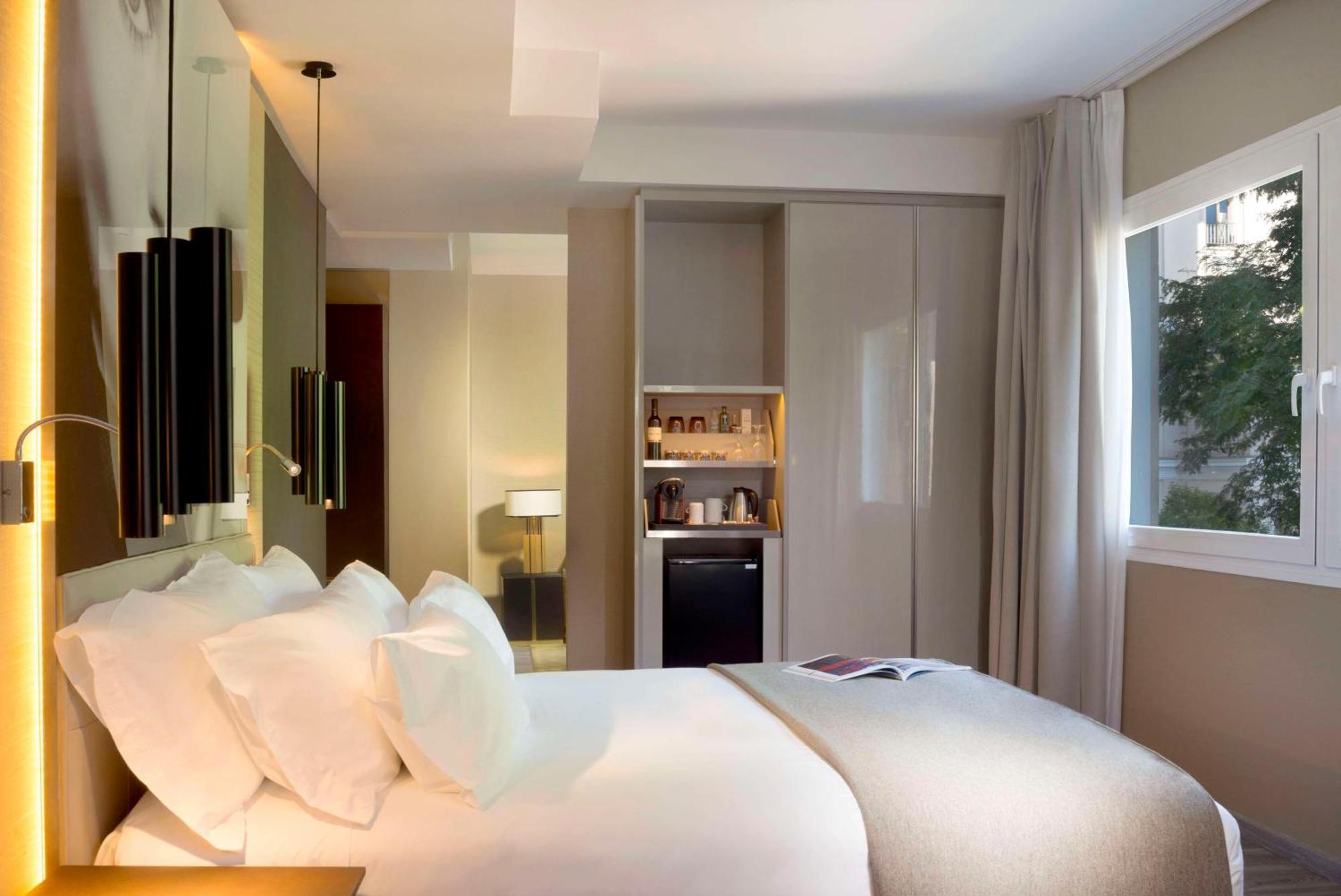 Nh Collection Suecia Hotel