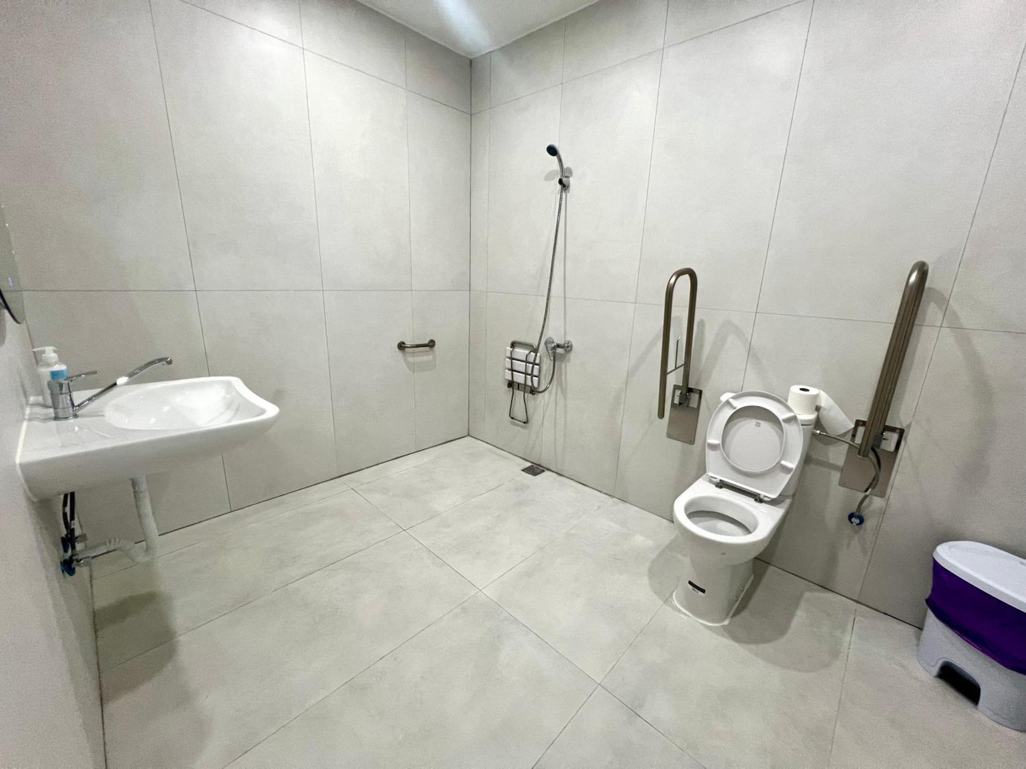 Oasis Albergue Madri