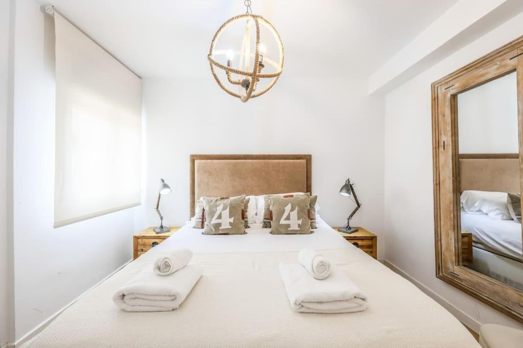 Urban Oasis In - Steps From River Manzanares Appartement