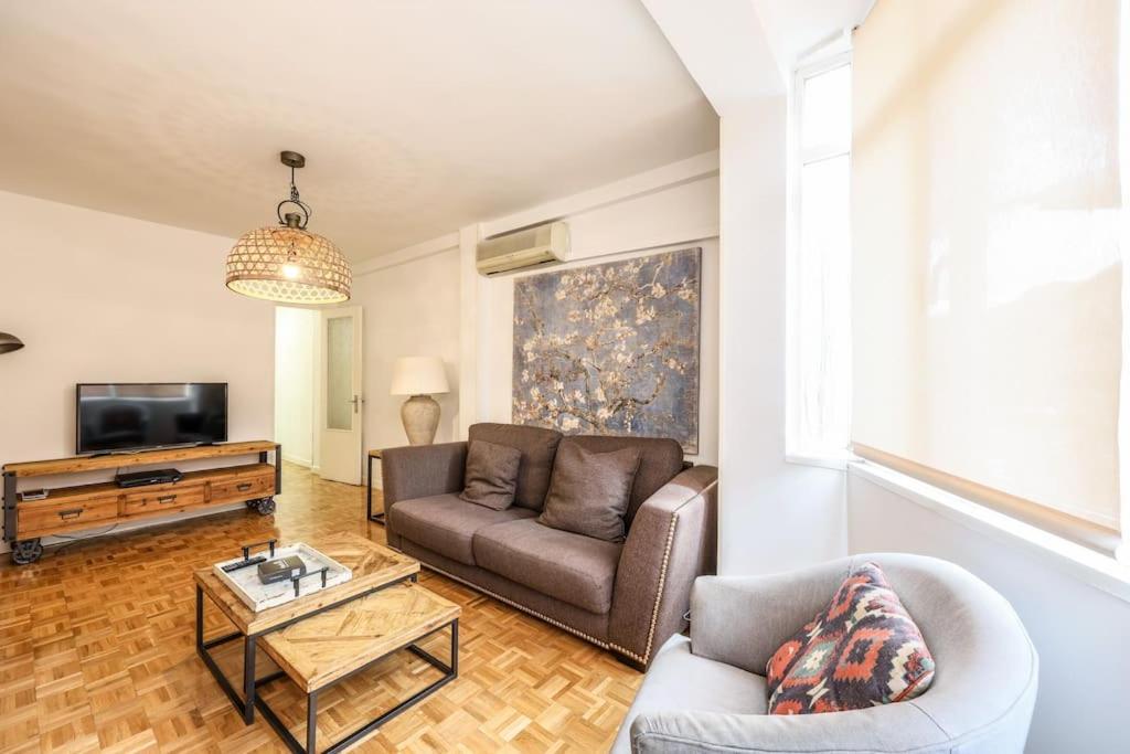 Appartement Urban Oasis In - Steps From River Manzanares